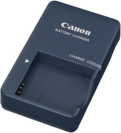 Canon CB-2LV Battery Charger for NB-4L Batteries. 