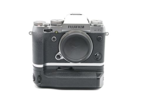 Fujifilm X-T1 Mirrorless Camera (Silver) (USED)