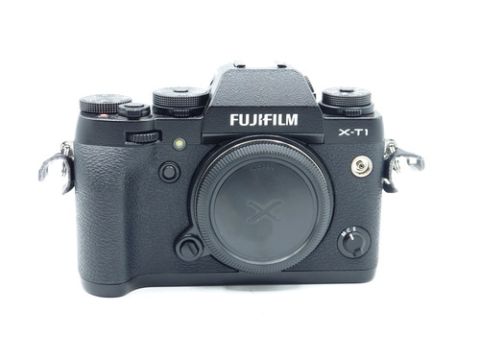 Fujifilm X-T1 Mirrorless Camera (Black) (USED)