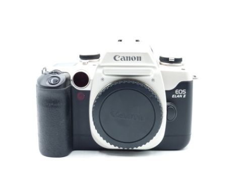 Canon EOS Elan II 35mm Film Camera (USED)