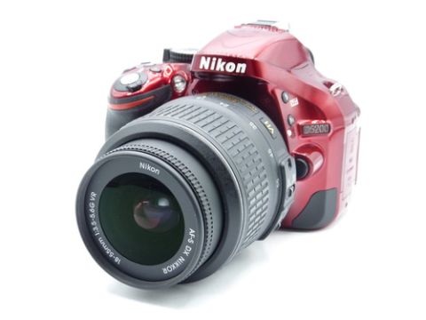 Nikon D5200 with 18-55mm Lens (RED) (USED)