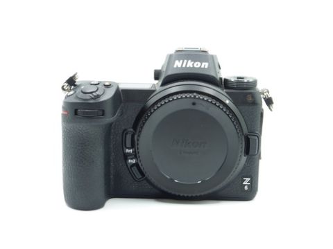 Nikon Z6 Mirrorless Digital Camera (Body Only) (USED)