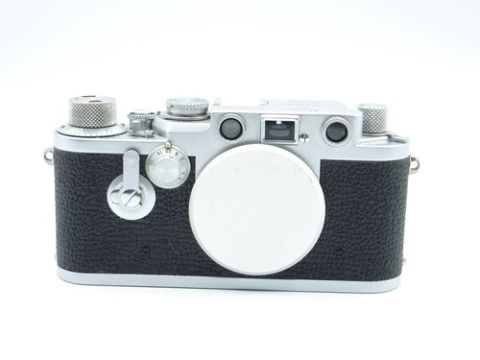 Leica IIIF Red Dial Self Timer 35mm Rangefinder Camera (USED)