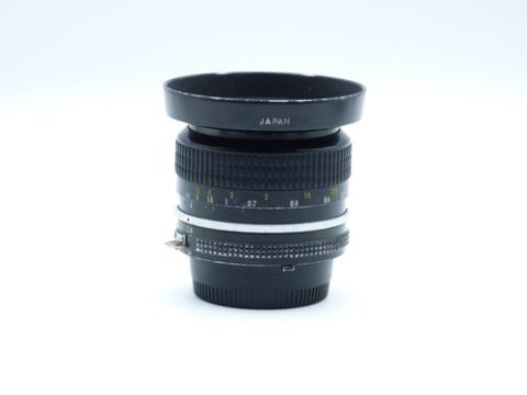 Nikon Wide Angle 24mm f/2.8 AI Manual Focus Lens (USED)