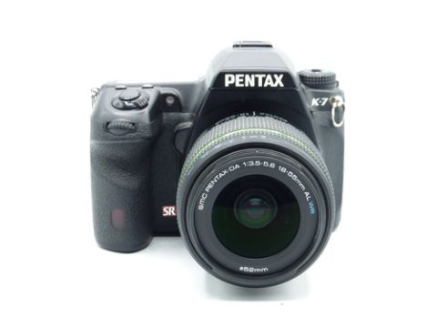 Pentax K-7 SLR with 18-55mm F/3.5-5.6 WR (USED)